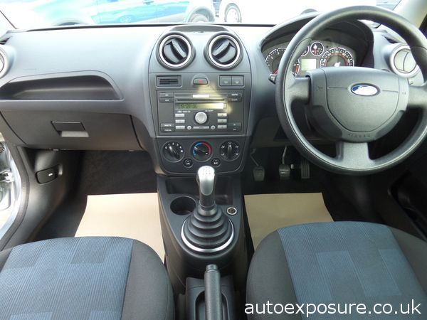 2006 Ford Fiesta 1.25 Zetec image 4