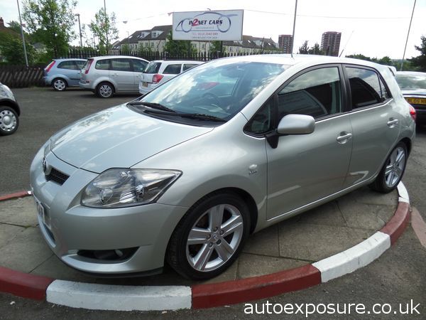 2007 Toyota Auris 2.2 D-4D T180 image 1