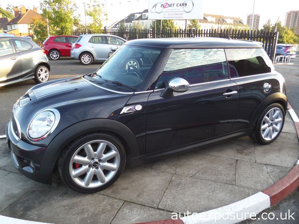 2007 MINI Hatchback 1.6 Cooper S image 1
