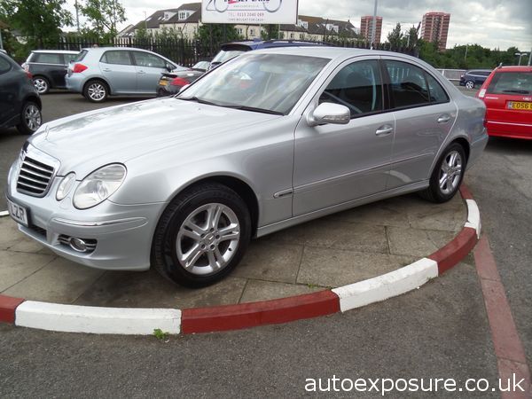 2007 Mercedes-Benz E Class E220 CDI image 1