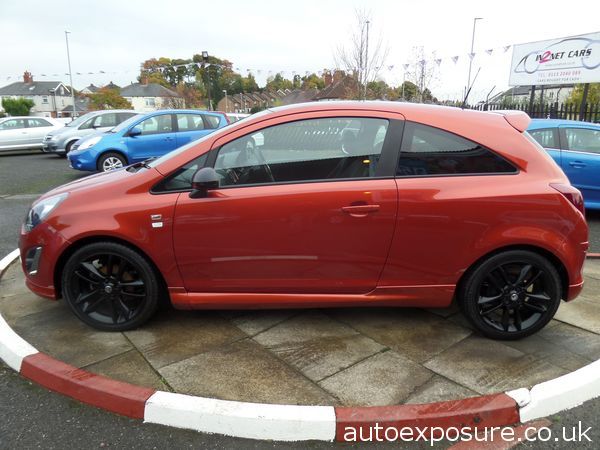 2013 Vauxhall Corsa 1.2i LIMITED EDITION image 2