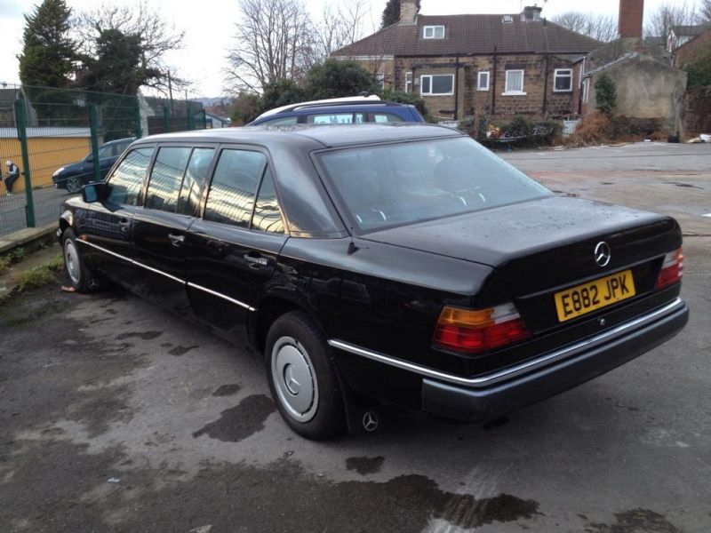 1987 Mercedes-Benz E Class 280 E LIMOUSINE 6DR image 3