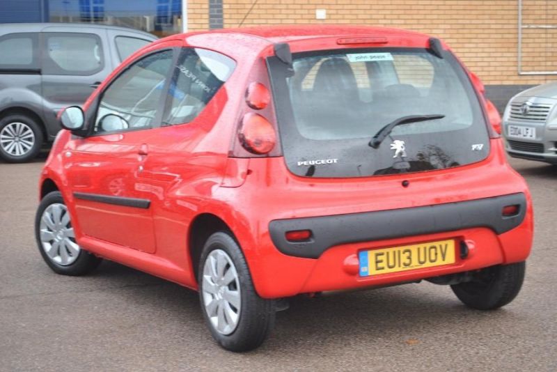 2013 Peugeot 107 3 Door 1.0 12v Active image 3