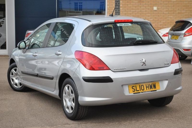 2010 Peugeot 308 5 Door 1.6 HDi 110 S FAP image 3