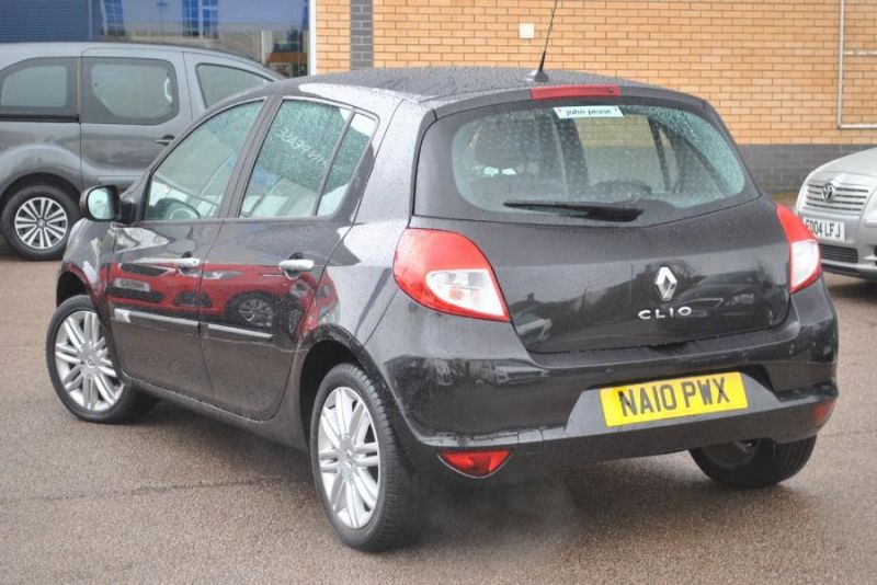 2010 Renault Clio 1.6 VVT 111 Initiale image 3