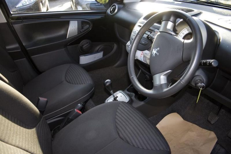 2012 Peugeot 107 1.0 12v image 4