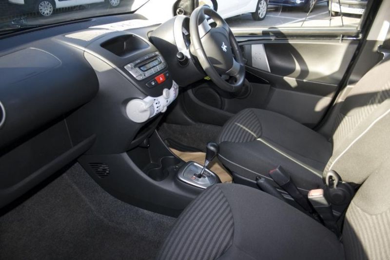 2012 Peugeot 107 1.0 12v image 5