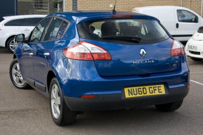 2010 Renault Megane 1.5 dCi image 3