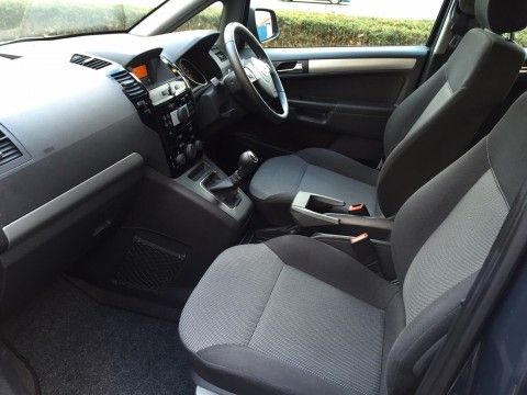 2013 VAUXHALL ZAFIRA 1.6 image 4