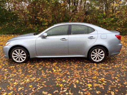 2010 LEXUS IS 220D SE-I image 2