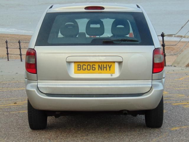 2006 CHRYSLER VOYAGER 2.5 image 3