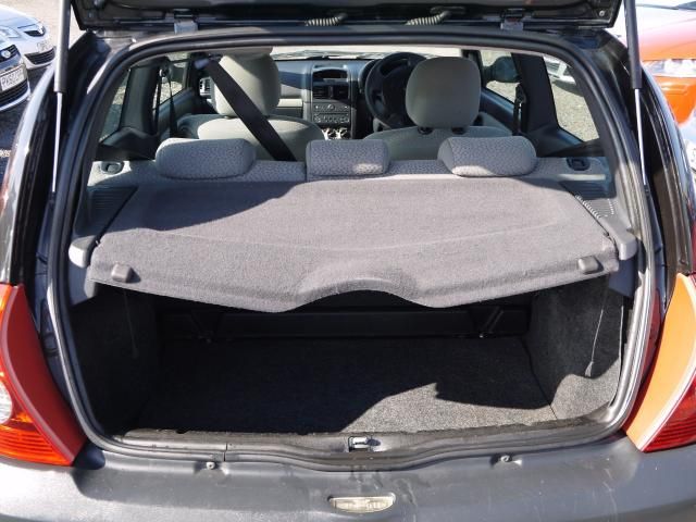 2006 RENAULT CLIO 1.1 CAMPUS 8V image 4