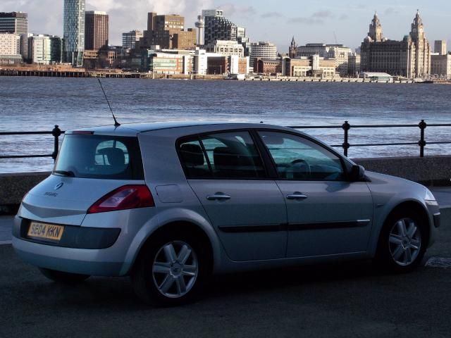 2004 RENAULT MEGANE 1.4 image 2