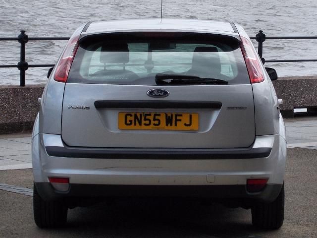 2006 FORD FOCUS 1.6 ZETEC image 3