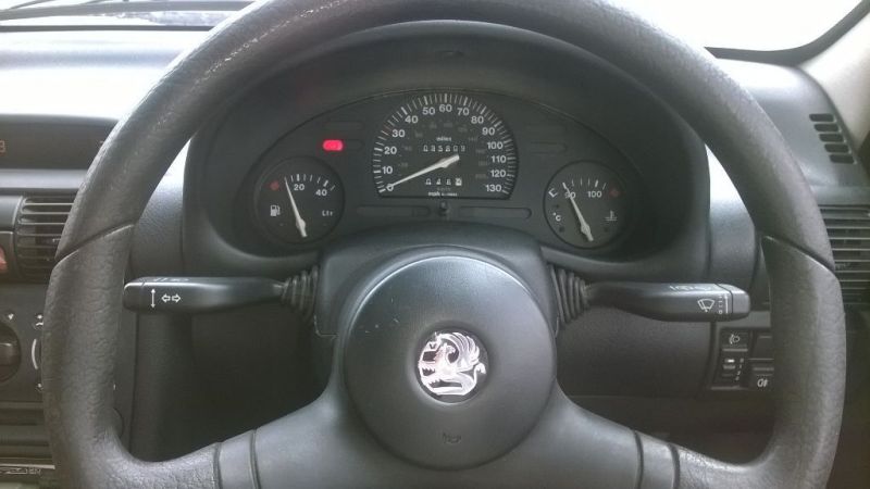 2000 Vauxhall Corsa 1.7 Diesel 11 Months MOT image 4