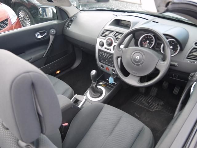 2004 RENAULT MEGANE 1.6 image 4