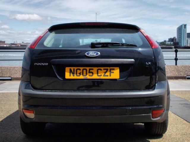 2005 FORD FOCUS 1.6 LX 5d image 2