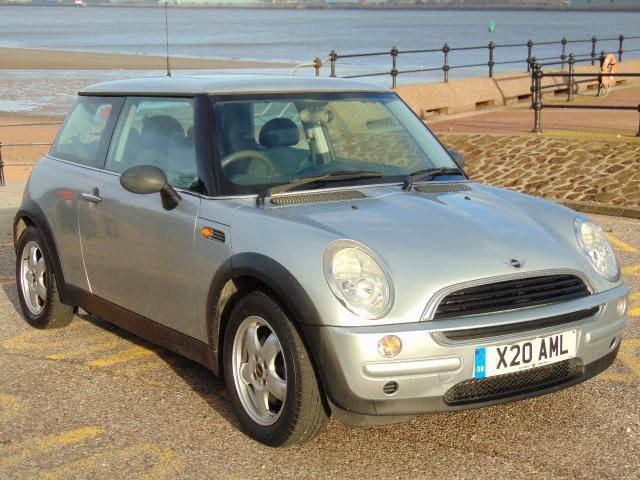 2003 MINI HATCH ONE 1.6 ONE 3d image 1