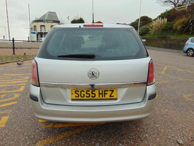 2005 VAUXHALL ASTRA 1.4 LIFE 16V TWINPORT image 2