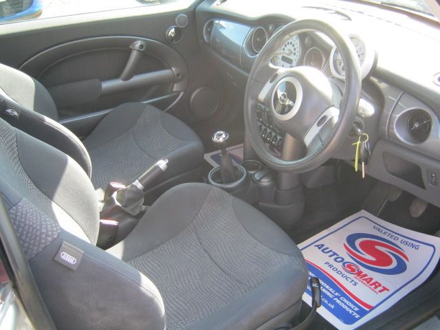 2003 MINI HATCH 1.6 COOPER 3d image 4