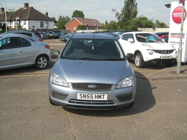 2006 FORD FOCUS 1.6 LX 16V 5d image 2