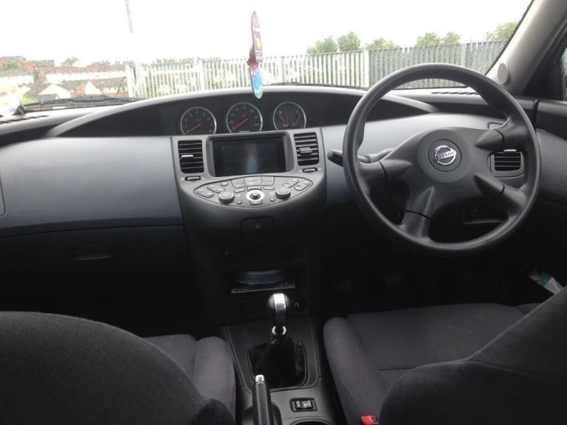 2004 Nissan Primera image 1