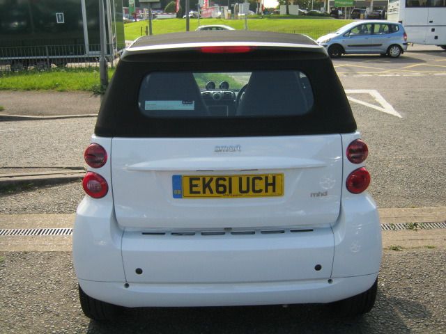 2011 SMART FORTWO CABRIO 1.0 image 3