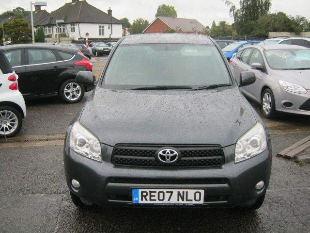 2007 TOYOTA RAV4 2.2 XT-R D-4D 5d image 2