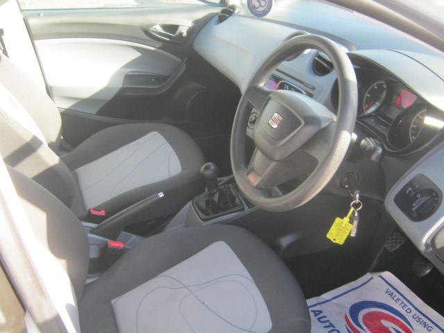 2012 SEAT IBIZA 1.2 CR TDI S 5d image 4