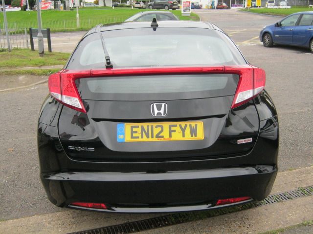 2012 HONDA CIVIC 1.3 I-VTEC SE 5d image 3