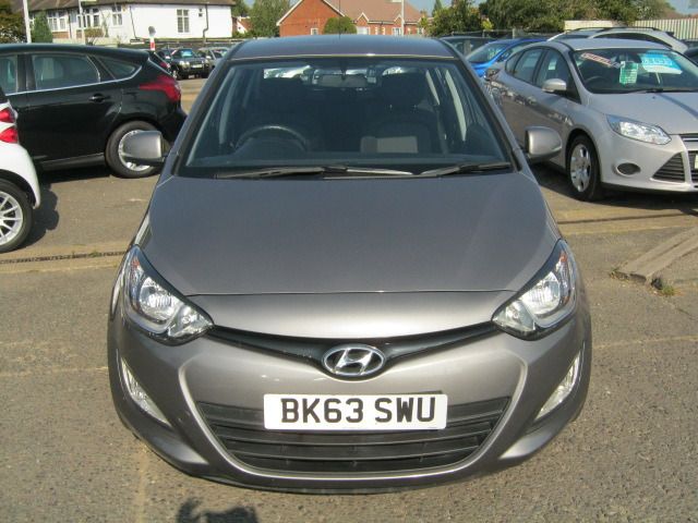 2013 HYUNDAI I20 1.4 CRDI image 2
