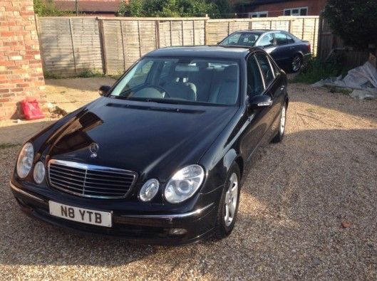 2006 Mercedes-Benz E220 CDI Avantgarde 4dr image 1