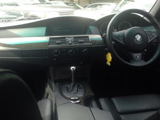 2006 BMW 5 SERIES 525d M Sport 4dr image 3