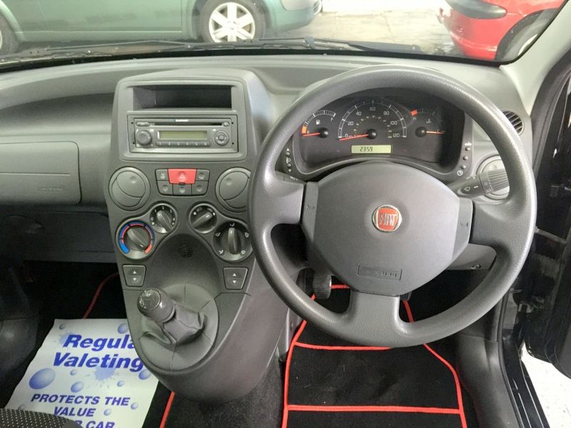 2008 Fiat Panda 1.1 Active 5Dr image 3