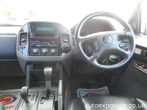 2001 Mitsubishi Shogun 3.2 image 5