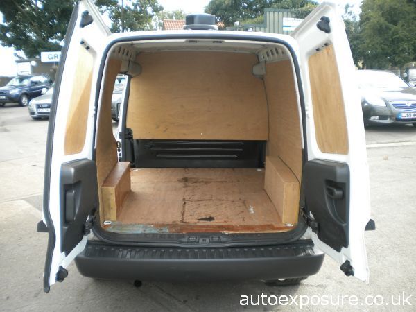 2011 Vauxhall Combo 1700 1.3CDTi image 4