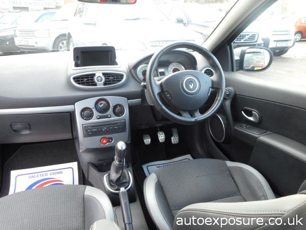 2009 Renault Clio 1.6 VVT 128 GT image 5