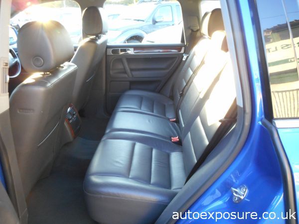 2004 Volkswagen Touareg 2.5 TDI Auto image 5