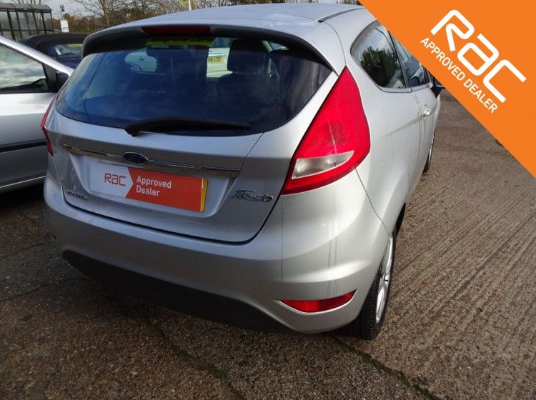 2009 Ford Fiesta 1.25 Zetec 3dr image 2