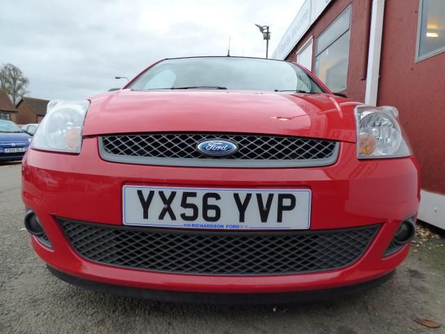2006 FORD FIESTA 1.4 ZETEC 3d image 2
