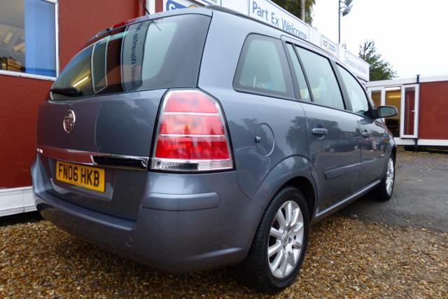 2006 VAUXHALL ZAFIRA 1.6 CLUB 16V 5d image 3