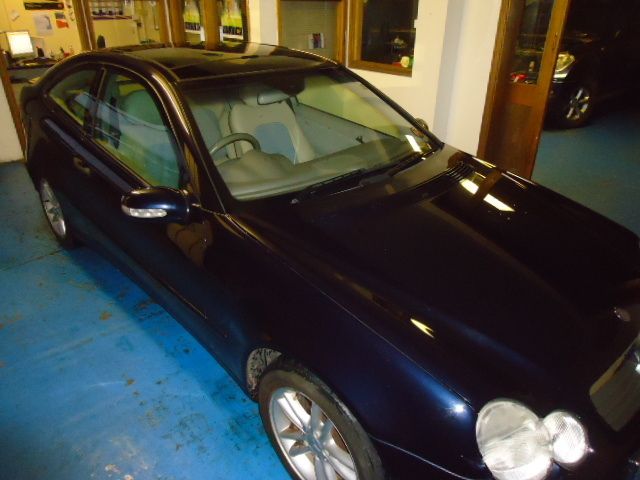 2004 Mercedes C200 Kompressor SE image 1