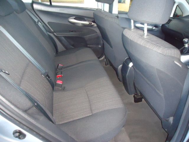 2007 Toyota Auris T3 D-4D image 5