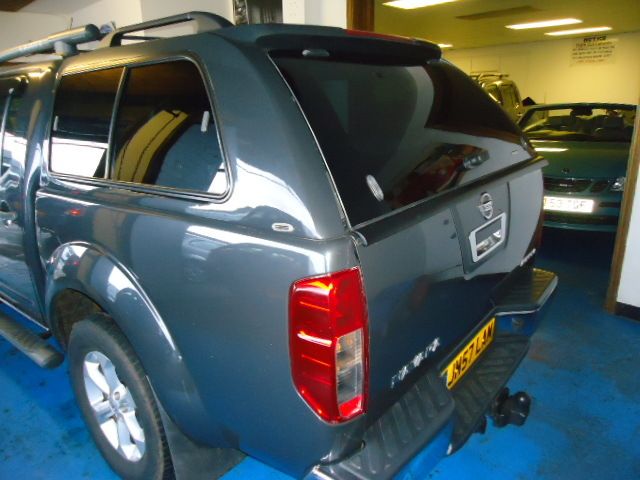 2008 Nissan Navara Aventura DCI 4X4 image 3