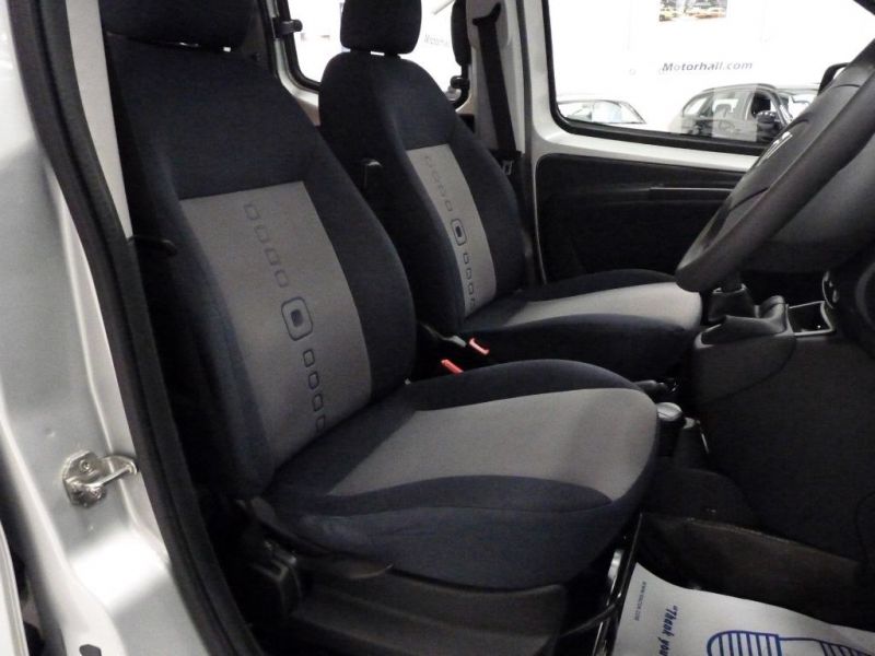 2010 Citroen Nemo Multispace image 4