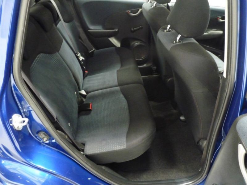 2009 Honda Jazz I-VTEC image 5