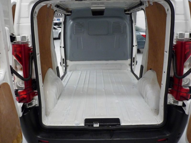 2012 Peugeot Expert HDI SWB image 5