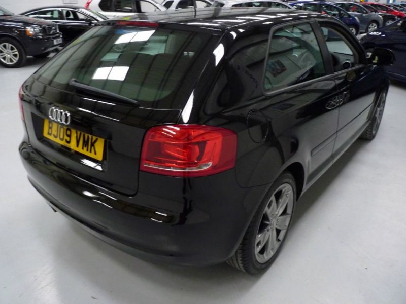 2009 Audi A3 TDI E SPORT image 3