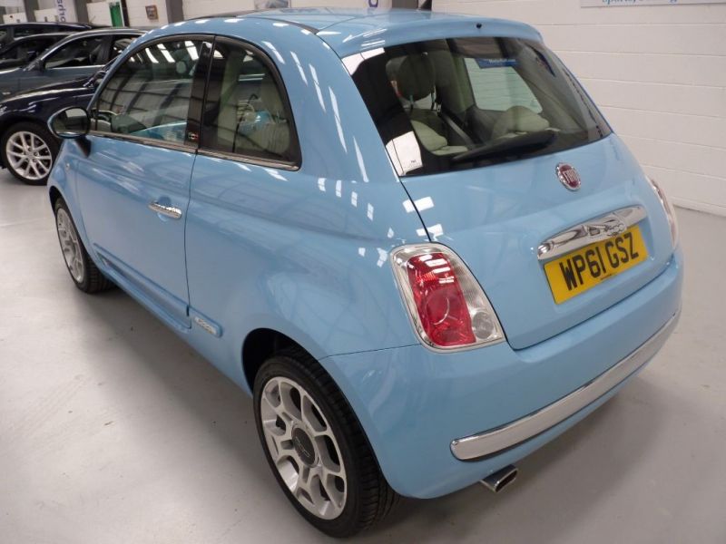 2012 Fiat 500 LOUNGE image 2