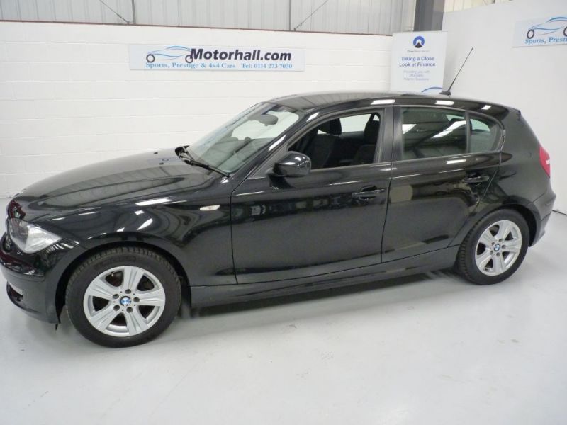 2010 BMW 118i SE image 2